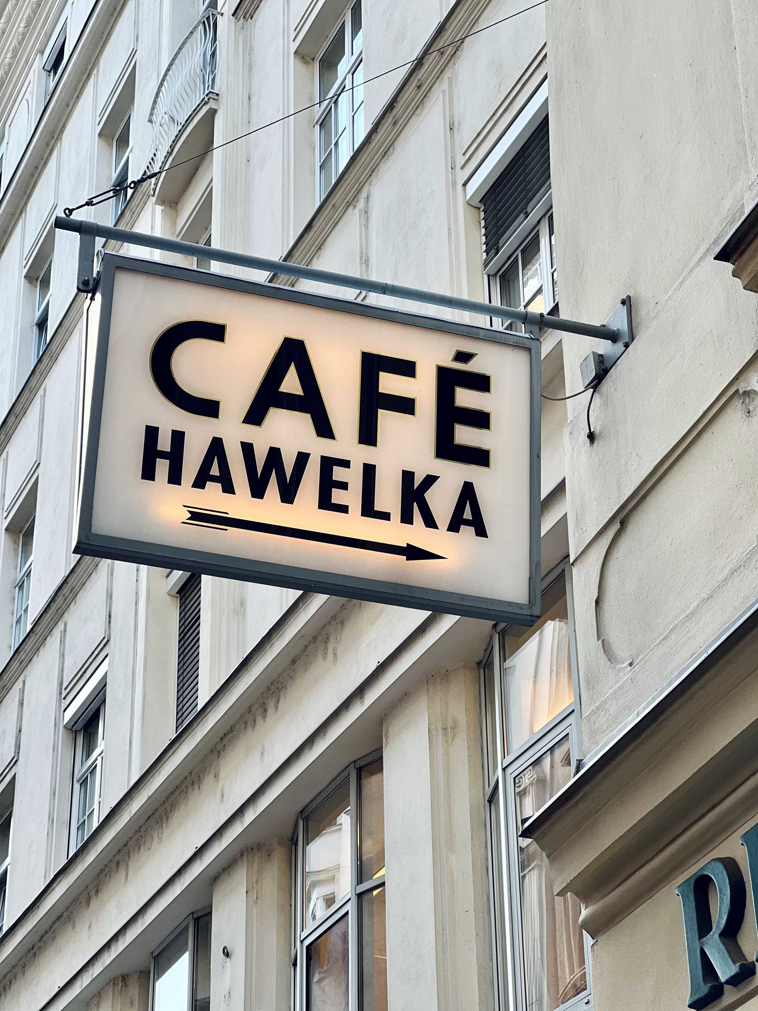 Buchteln Cafe Hawelka