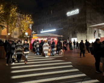 Christkindlmarkt Wien MQ